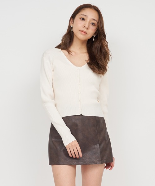 ROYAL PARTY（ロイヤルパーティー）の「ウォッシャブルVネックニットカーディガン（カーディガン/ボレロ・レディース・ブラック/マルチ/オフホワイト/グレー/ボルドー・FREE）」の2枚目の写真