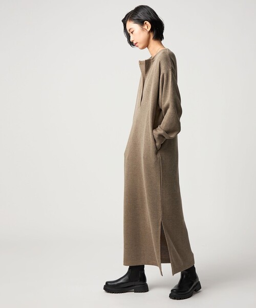 CITEN(シテン)の「<CITEN>スキッパーデザインサカリバワンピース(ワンピース・レディース・ダークグレー/モカ・S/M)」の3枚目の写真