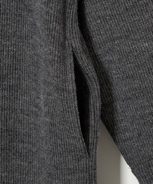 CITEN(シテン)の「<CITEN>スキッパーデザインサカリバワンピース(ワンピース・レディース・ダークグレー/モカ・S/M)」の21枚目の写真