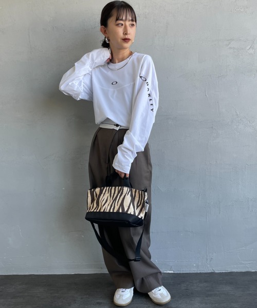 OAKLEY（オークリー）の「[OAKLEY/オークリー] O-SYNC PACK KNIT 1.0 ロングスリーブTシャツ（Tシャツ/カットソー・メンズ・ホワイト/ブラック・S/M）」の13枚目の写真