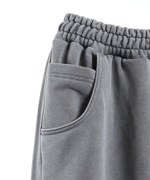 JIEDA(ジエダ)の「UMBRO FADE 3D SWEAT PANTS(スウェットパンツ・メンズ・ブラック・2/1)」の11枚目の写真