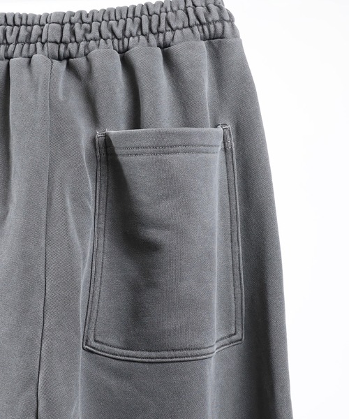 JIEDA(ジエダ)の「UMBRO FADE 3D SWEAT PANTS(スウェットパンツ・メンズ・ブラック・2/1)」の6枚目の写真