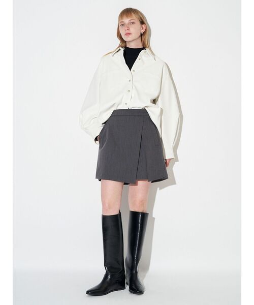 ELENDEEK（エレンディーク）の「オーバーラップショートパンツ（その他パンツ・レディース・ブラウン/グレー・02/01）」の10枚目の写真