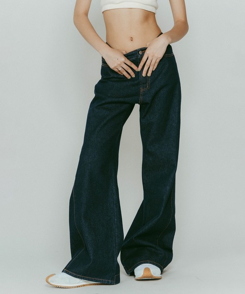 Knuth Marf(クヌースマーフ)の「【Knuth Marf】denim baggy pants(デニムパンツ・レディース・インディゴブルー/ブラック・M/S/XS)」の3枚目の写真