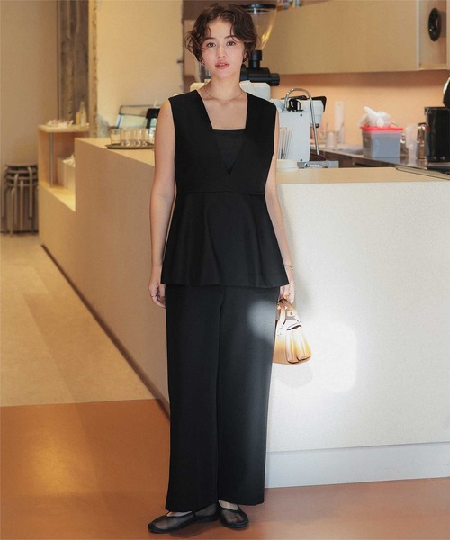 titivate（ティティベイト）の「Vネックペプラムドッキング