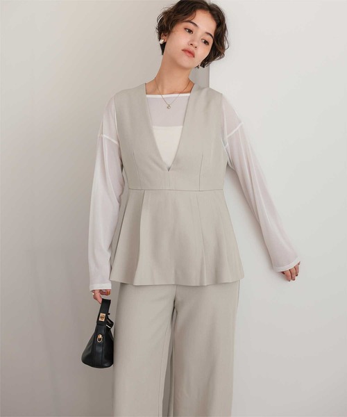 titivate（ティティベイト）の「Vネックペプラムドッキングオールインワン（つなぎ/オールインワン・レディース・ブラック/グレイッシュベージュ/ネイビー・M/S/SP/L）」の20枚目の写真