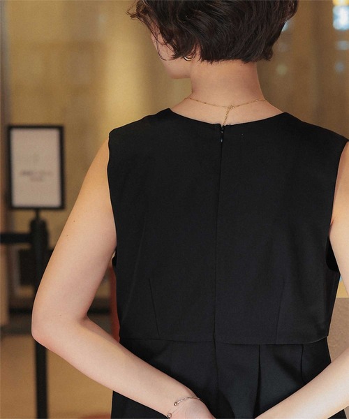 titivate（ティティベイト）の「Vネックペプラムドッキングオールインワン（つなぎ/オールインワン・レディース・ブラック/グレイッシュベージュ/ネイビー・M/S/SP/L）」の16枚目の写真