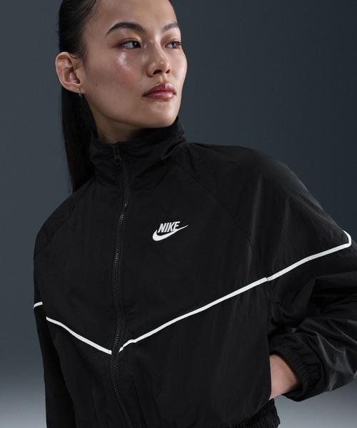 NIKE（ナイキ）の「NIKE AS W NSW NK WR WVN JKT SPEED / ナイキ ウィメンズ NSW WR スピード ウーヴン ジャケット 【SP】（ナイロンジャケット・レディース・ブラック/ネイビー・S/M/L）」の12枚目の写真