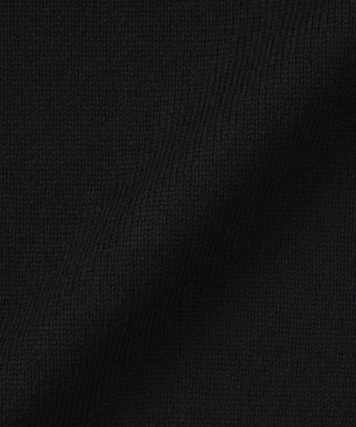 無印良品(ムジルシリョウヒン)の「婦人 洗えるウールミドルゲージVネックカーディガン(カーディガン/ボレロ・レディース・オートミール/チャコールグレー/ブラック/ダークブラウン系/ライトグリーン/キャメル・XL/S/XS/L/M)」の9枚目の写真