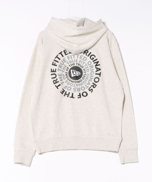 NEW ERA(ニューエラ)の「NEW ERA/ニューエラ プルオーバー/パーカー バックプリント 14682628/14682630(パーカー・メンズ・アイボリー/ブラック・M/L/XL/2XL)」の3枚目の写真