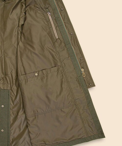 BROOKS BROTHERS（ブルックスブラザーズ）の「ポリエステル　カントリーコート（ステンカラーコート・メンズ・グリーン/グレー・LARGE/MEDIUM/SMALL）」の17枚目の写真