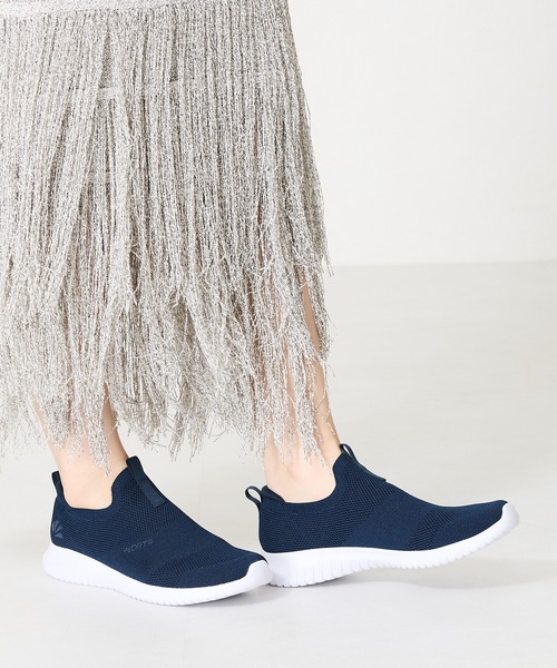 31 Sons de mode（トランテアン　ソン　ドゥ　モード）の「ニットスニーカー/OT3709（スニーカー・レディース・ブルー/パープル/ネイビー/ベージュ/ホワイト/ブラック/ブラック×ブラック・38/37/36/34/42/41/39/40/35）」の5枚目の写真