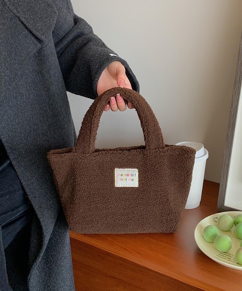 Mignonjour(ミニョンジュール)の「Mignonjour/もこもこミニトートバッグ M2857(トートバッグ・レディース・ベージュ/ブラウン/グレー/ホワイト・FREE)」の1枚目の写真