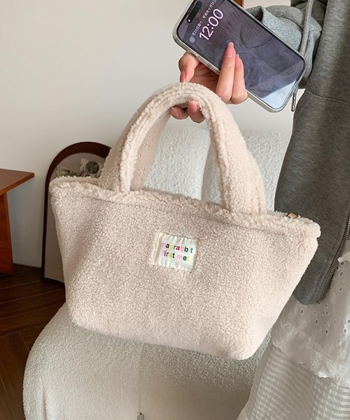 Mignonjour(ミニョンジュール)の「Mignonjour/もこもこミニトートバッグ M2857(トートバッグ・レディース・ベージュ/ブラウン/グレー/ホワイト・FREE)」の6枚目の写真