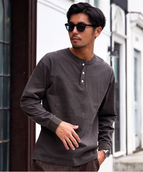 SILVER BULLET(シルバーバレット)の「『SILVER BULLET SELECT AP/シルバーバレットセレクト』ヘンリーネック長袖Tシャツ【GC】(Tシャツ/カットソー・メンズ・グレー/ブラック/ホワイト・L/M)」の2枚目の写真