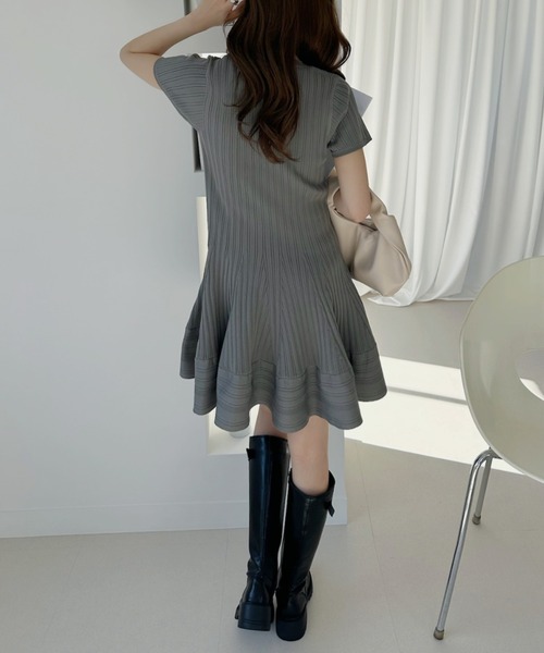 Ada.(エイダ)の「半袖 ニット フレアミニワンピ(ワンピース・レディース・ブラック/チャコール/ピンク・S/M)」の12枚目の写真