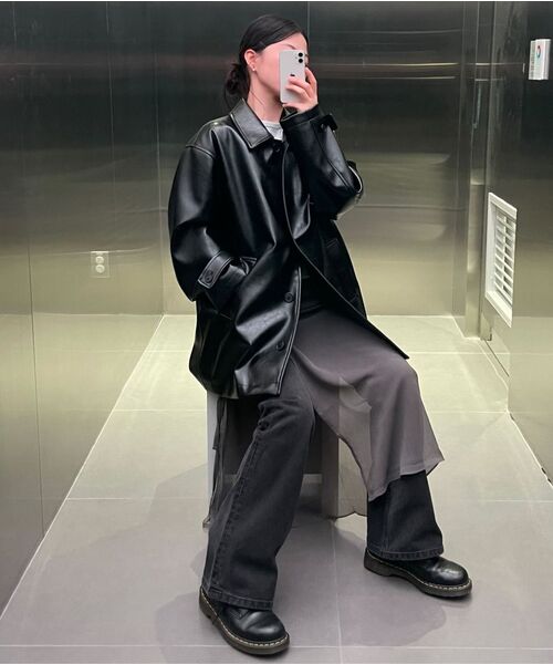 MUSINSA STANDARD WOMAN（ムシンサスタンダードウーマン）の「ウィメンズブーツカットデニムパンツ[ウォッシュドブラック]（デニムパンツ・レディース・その他・24/25/26/27/28/29/30）」の7枚目の写真