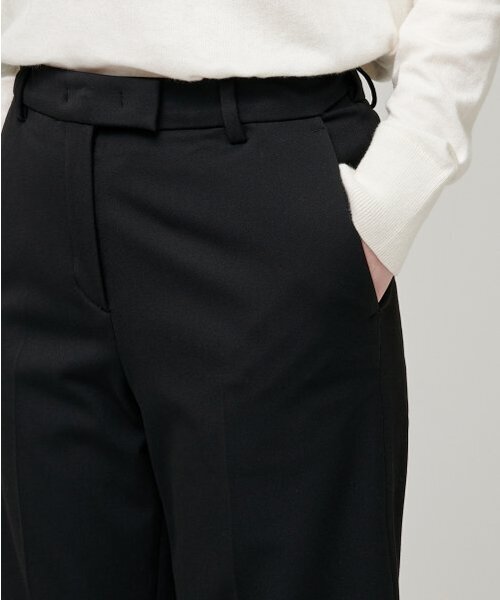 MUSINSA STANDARD WOMAN（ムシンサスタンダードウーマン）の「ウィメンズヘビーウェイト裏起毛ストレートヒドゥンバンディングスラックス[ブラック]（スラックス・レディース・その他・30/31/24/25/26/27/28/29）」の4枚目の写真