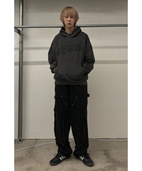 Retriever Club（レトリーバークラブ）の「GRAFFITI HOWLING HOODIE [PIGMENT BLACK]（パーカー・レディース・その他・MEDIUM/X-LARGE）」の4枚目の写真