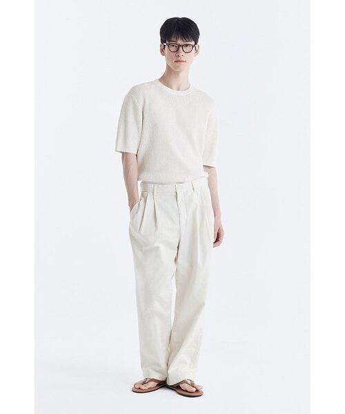 MUSINSA STANDARD（ムシンサスタンダード）の「スリータックセミバルーンチノパンツ[クリーム]（その他パンツ・メンズ・その他・40/38/42/36/32/30/31/33/26/27/28/29）」の19枚目の写真