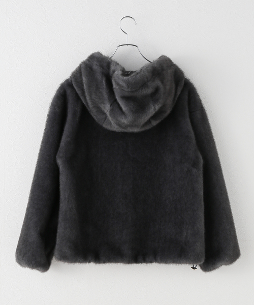 IENA(イエナ)の「HERNO/ヘルノ ECO FAR BZ ブルゾン GI000318D(その他アウター・レディース・ベージュ/グレー・36/38)」の3枚目の写真