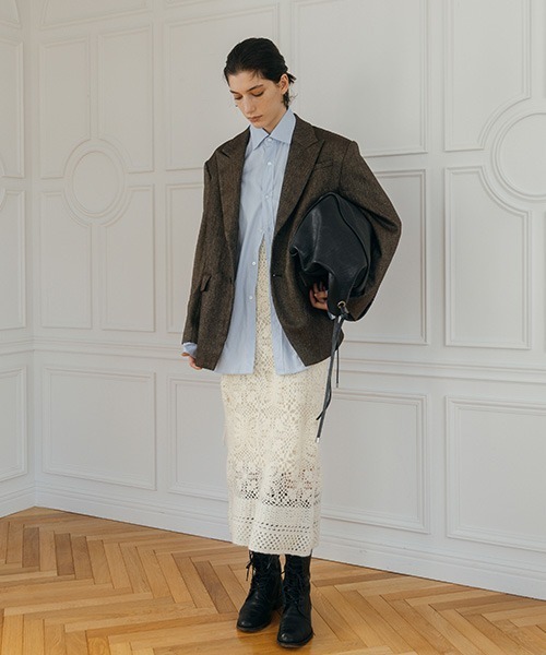 CREDONA(クレドナ)の「CROCHET CAMI/クロシェキャミ(ワンピース・レディース・チャコールグレー/アイボリー・FREE)」の4枚目の写真