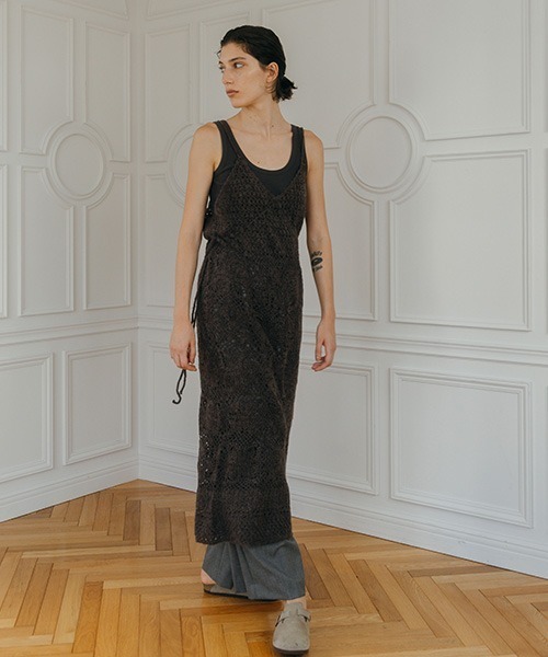 CREDONA(クレドナ)の「CROCHET CAMI/クロシェキャミ(ワンピース・レディース・チャコールグレー/アイボリー・FREE)」の16枚目の写真