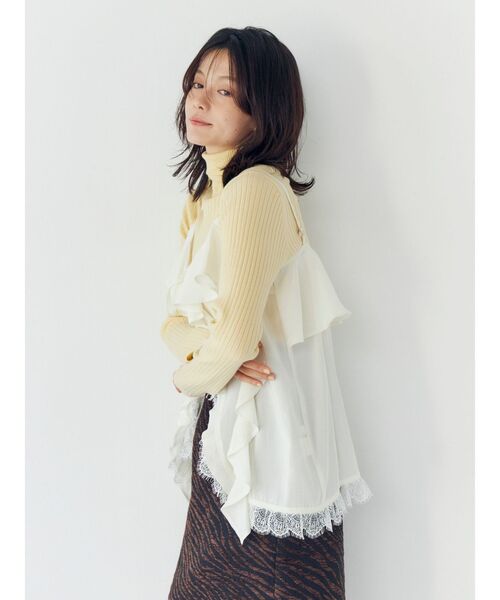 Ungrid（アングリッド）の「フィブツイルフリルキャミ（キャミソール・レディース・ブラック/オフホワイト/イエロー・FREE）」の6枚目の写真