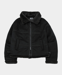 PLACE STUDIO（プレイススタジオ）の「Shearling High Neck Eyelet Buckle Point Leather Line Suede Mustang [Black]（ムートンコート）」