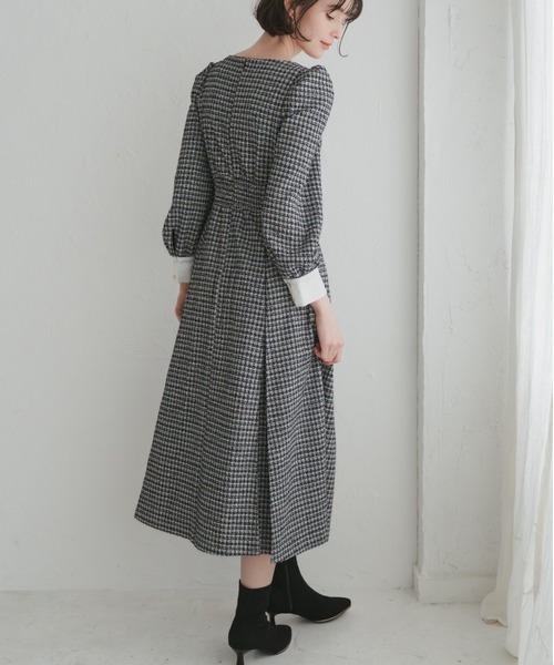 31 Sons de mode（トランテアン　ソン　ドゥ　モード）の「2025秋冬新作 カットジャガードフレアワンピース（ワンピース・レディース・ブルー/ブラック/ベージュ・S/M）」の7枚目の写真