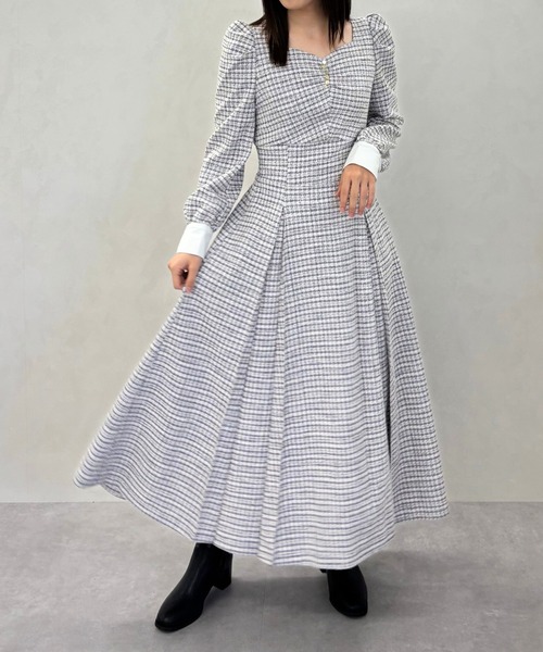 31 Sons de mode（トランテアン　ソン　ドゥ　モード）の「2025秋冬新作 カットジャガードフレアワンピース（ワンピース・レディース・ブルー/ブラック/ベージュ・S/M）」の11枚目の写真