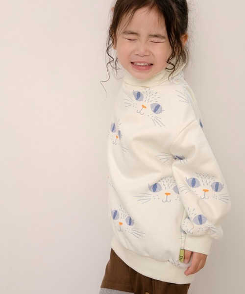 MAKE YOUR DAY（メイクユアデイ）の「キャッツアイ裏起毛総柄トレーナー■80～140cm（スウェット・キッズ・ブラック/アイボリー・80/90/100/110/120/130/140）」の5枚目の写真