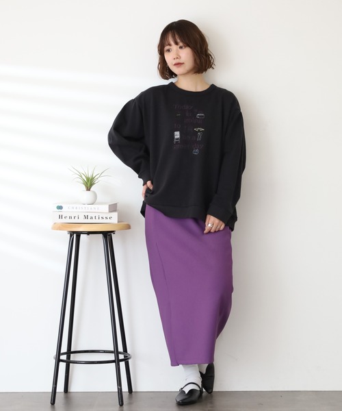 Emago（イマゴ）の「EMAGO ﾛｺﾞ刺繍ﾌﾟﾙｵｰﾊﾞｰ（スウェット・レディース・パープル/アイボリー/ブラック・FREE）」の11枚目の写真