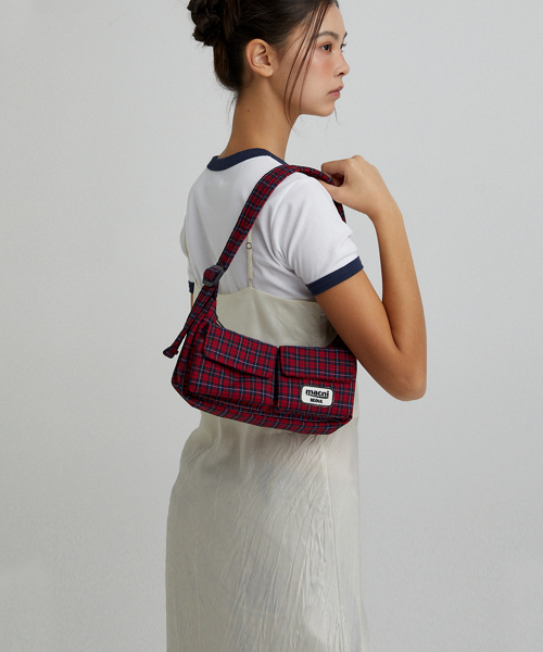 MACNI(マクニ)の「TWO POCKET MINI HOBO BAG RED CHECK(ショルダーバッグ・レディース・その他・FREE)」の1枚目の写真