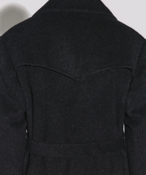 WESLEYHYUSTON(ウェズリーユーストン)の「Rio handmade wool notched half double coat black(チェスターコート・メンズ・その他・MEDIUM/LARGE)」の4枚目の写真