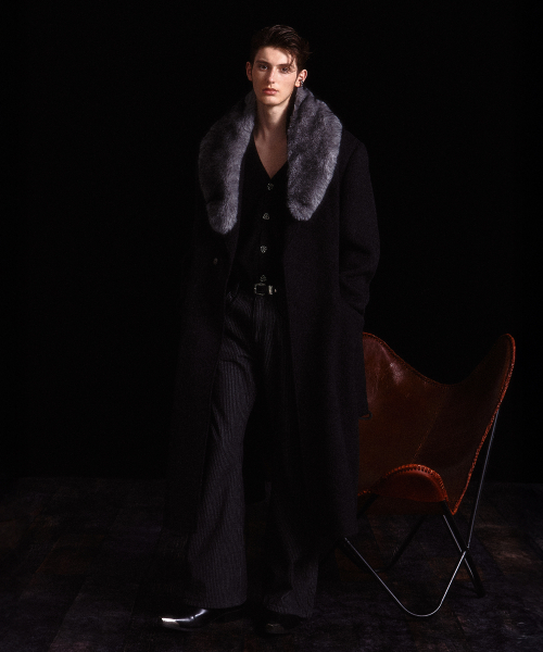 WESLEYHYUSTON(ウェズリーユーストン)の「Rio handmade wool notched half double coat black(チェスターコート・メンズ・その他・MEDIUM/LARGE)」の6枚目の写真