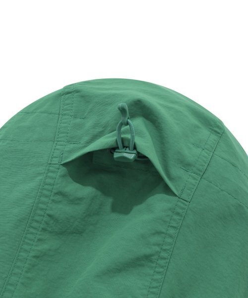 COVERNAT(カバーナット)の「ウィンドブレーカー ジャンパー グリーン(ナイロンジャケット・レディース・その他・SMALL/MEDIUM/LARGE/X-LARGE)」の5枚目の写真