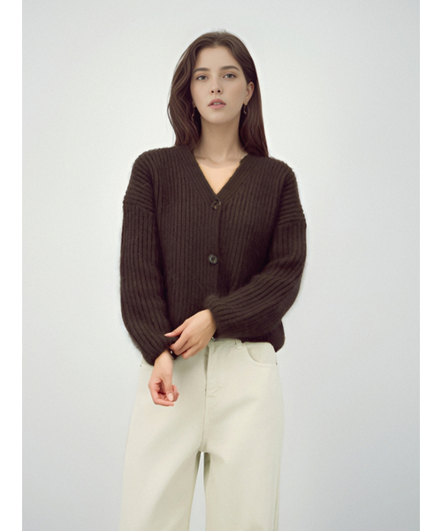 ACUD(アクド)の「Rabbit Heavy Cardigan _Brown(カーディガン/ボレロ・レディース・ダークブラウン・FREE)」の2枚目の写真