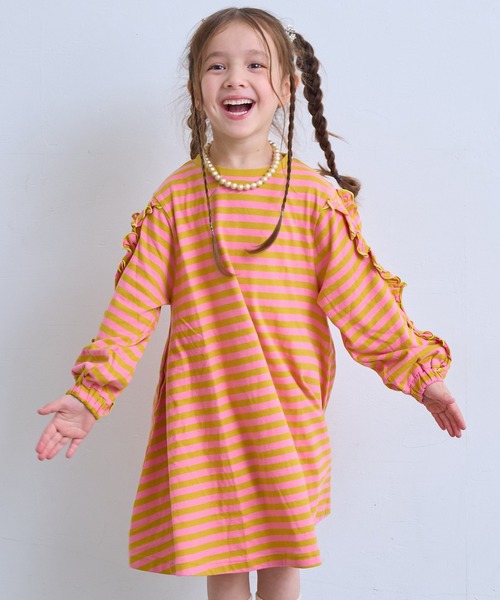 MARKEY'S(マーキーズ)の「フリルスリーブボーダーワンピース(ワンピース・キッズ・ブラック系その他/イエロー系その他/レッド系その他・90/150/140/130/120/110/100)」の7枚目の写真