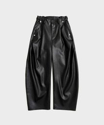 CONZ | CURVED LEG TROUSERS FAUX LEATHER(スラックス)