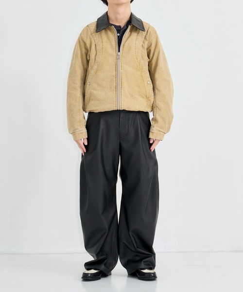 CONZ（コンズ）の「CURVED LEG TROUSERS FAUX LEATHER（スラックス・メンズ・ブラック・1/3/2）」の2枚目の写真