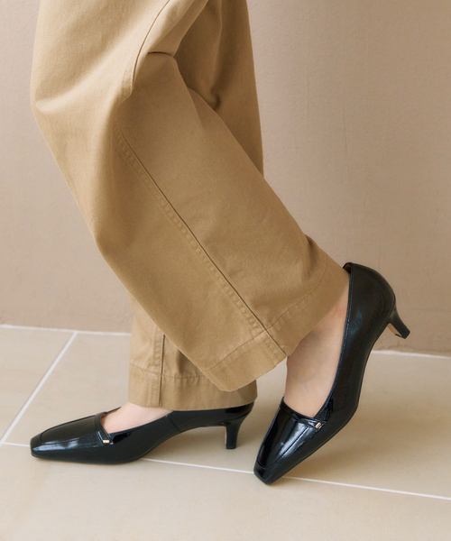LE TALON（ルタロン）の「5cmスクエアローファーパンプス（パンプス・レディース・ブラックミックス/アイボリー・25cm/24.5cm/24cm/23.5cm/23cm/22.5cm/22cm）」の9枚目の写真