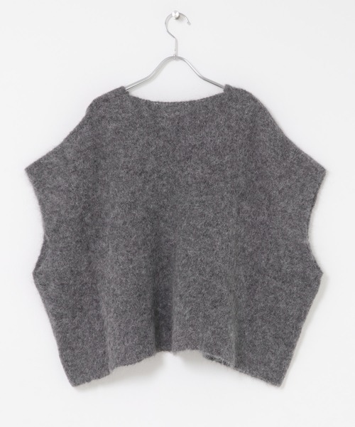 新品タグ付き かぐれ アルパカ混ワイドニットベスト グレー かぐれ（カグレ）の「アルパカワイドニットベスト（ベスト）」 - WEAR