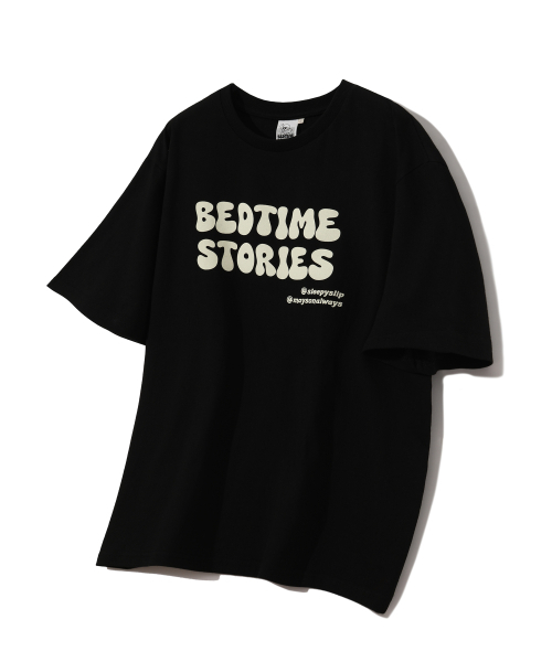 SLEEPYSLIP(スリーピースリップ)の「BEDTIME STORIES BLACK T-SHIRT(Tシャツ/カットソー・レディース・その他・LARGE/MEDIUM/X-LARGE)」の1枚目の写真