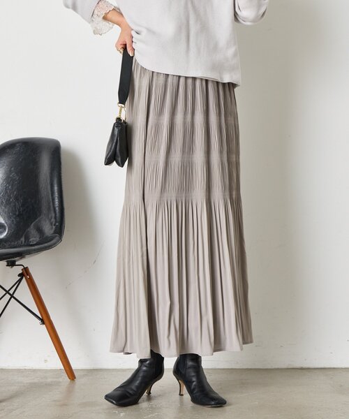 Jena espace merveilleux(ジェナ エスパスメルヴェイユ)の「【動きで魅せる】ランダムプリーツスカート(スカート・レディース・パープル/ライトグレー/ブラック・FREE)」の17枚目の写真