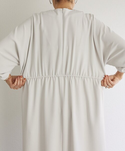 LIVETART（リヴェタート）の「《LIVETART》ギャザーコクーンワンピース（ワンピース・レディース・ベージュ・FREE）」の15枚目の写真