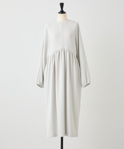 LIVETART（リヴェタート）の「《LIVETART》ギャザーコクーンワンピース（ワンピース・レディース・ベージュ・FREE）」の20枚目の写真