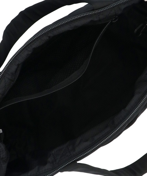 THE NORTH FACE（ザノースフェイス）の「THE NORTH FACE Geoface Box Tote ザ ノースフェイス ジオフェイスボックストート（トートバッグ・メンズ・ブラック/アイボリー・FREE）」の6枚目の写真