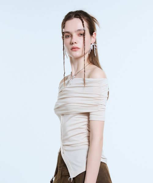 LARTIGENT(ラーティゼン)の「L11 SHIRRING HALF TOP(CREAM)(その他トップス・レディース・その他・FREE)」の4枚目の写真