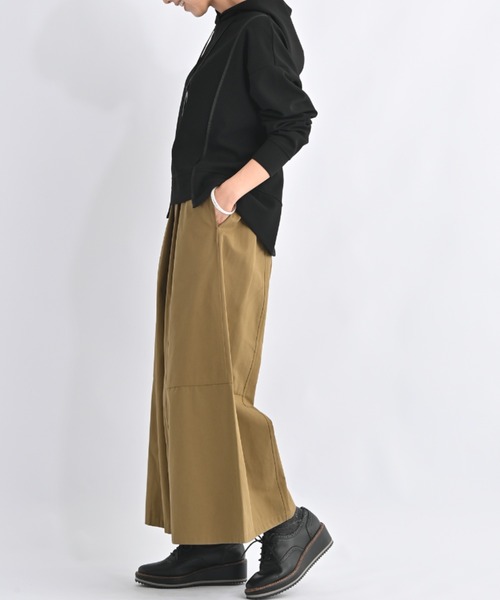 aunt lily(アントリリー)の「パネル切り替えスカート風パンツ ウエストゴム コットン 美シルエット(その他パンツ・レディース・ブラック/ダークグリーン・M/LL/S/L/3L)」の13枚目の写真